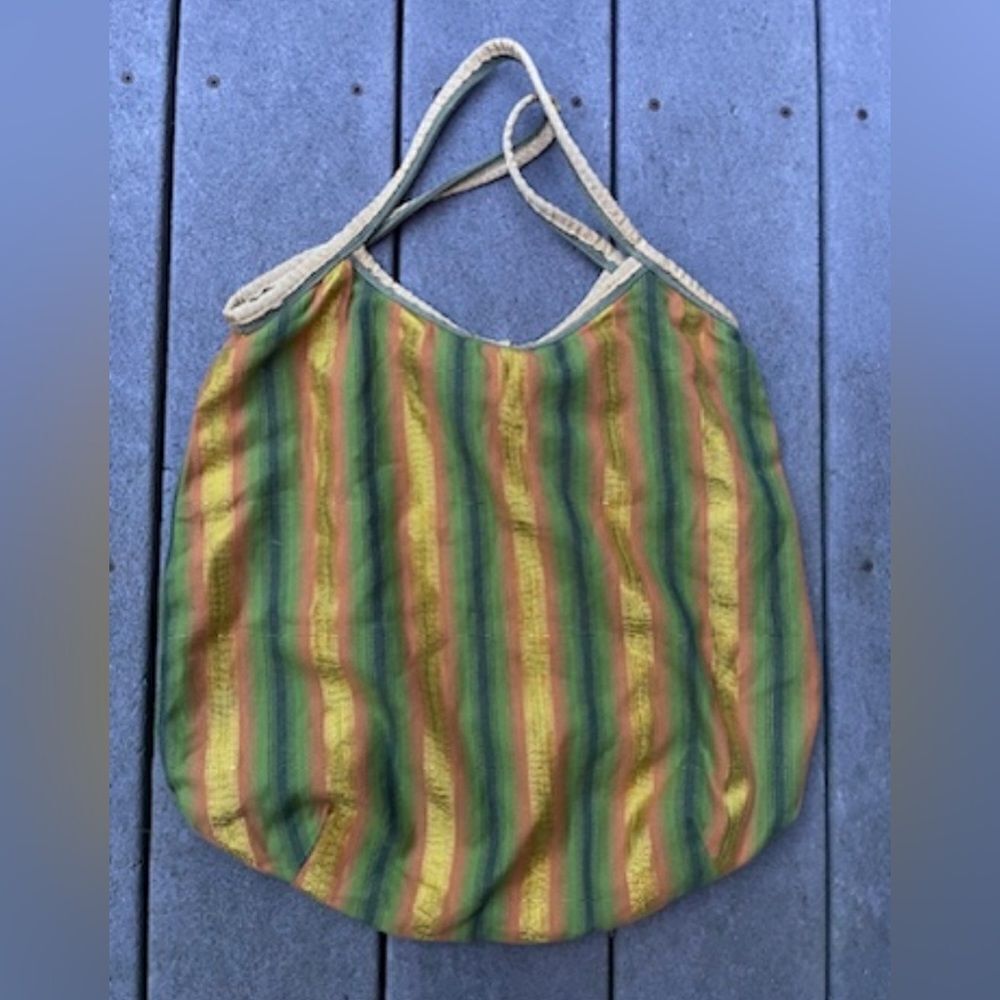 Old Navy Boho Tote Bag Green & Gold - Picture 3 of 8